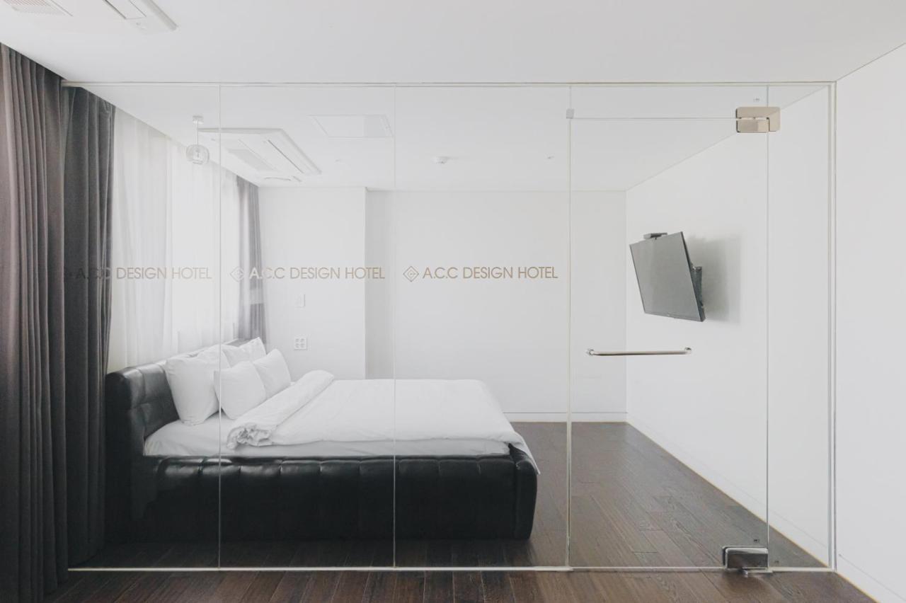 Acc Design Hotel Gwangju Metropolitan City Exteriör bild